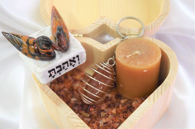 מארז זוג יונים מארז זוג יונים