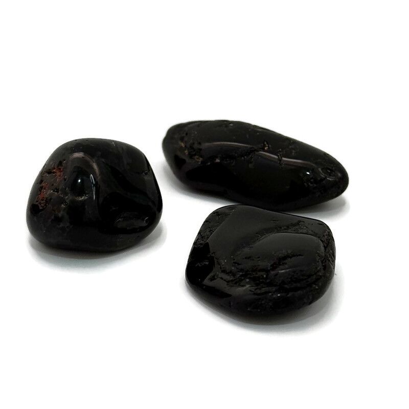 חלוק טורמלין שחור גדול חלוק טורמלין שחור גדול